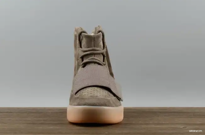 Brown 750 Yeezy adidas Light Boost BY2456 0619